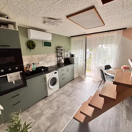 Csobogo Apartment Keszthely