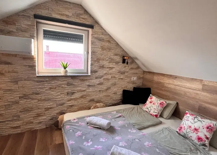 Csobogo דירה קסזטלי